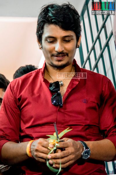 Jiiva Inaugurates Hybrid Crossfit Gym - HQ Photos