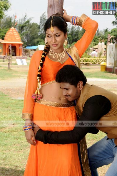 nanbargal-narpani-mandram-movie-stills-126.jpg