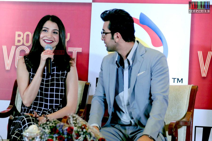 Ranbir and Anushka at Bombay Velvet Game Launch