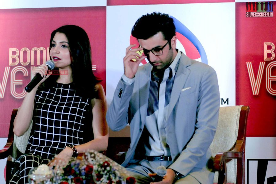 Ranbir and Anushka at Bombay Velvet Game Launch