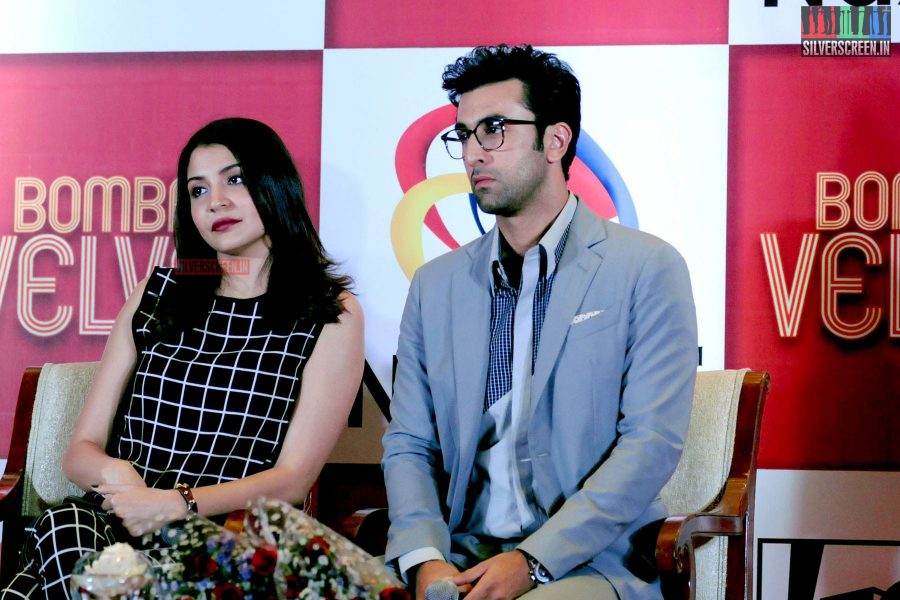 Ranbir and Anushka at Bombay Velvet Game Launch