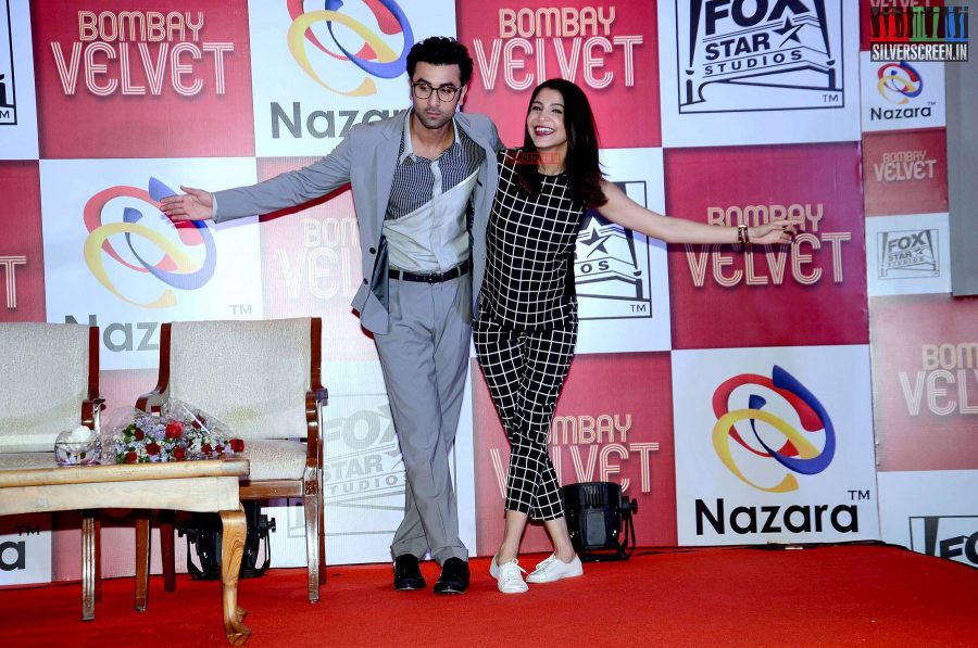 Ranbir and Anushka at Bombay Velvet Game Launch