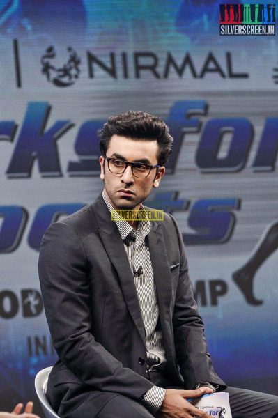 Ranbir Kapoor at NDTV-Nirmal Marks For Sports