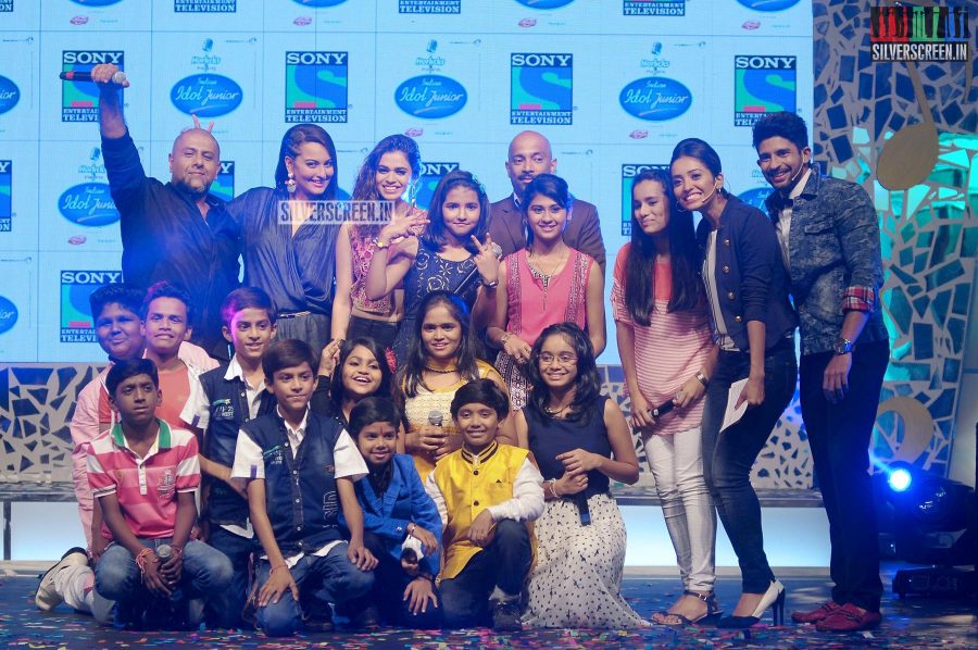 Sonakshi Sinha at the launch of Indian Idol Junior