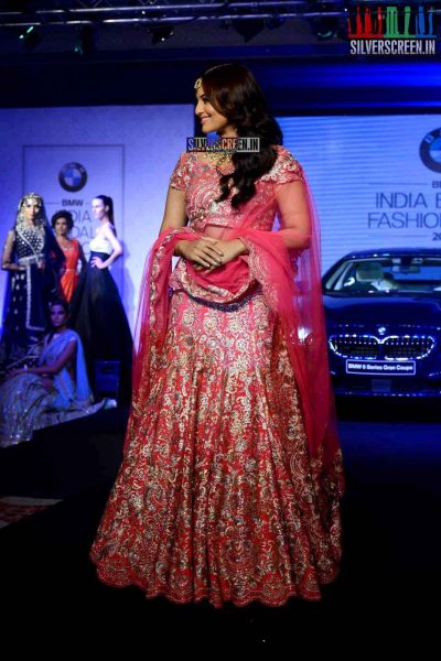 Sonakshi Sinha Walks for BWM India Bridal Week Preview