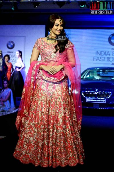 Sonakshi Sinha Walks for BWM India Bridal Week Preview