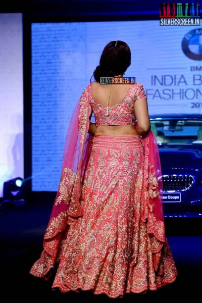 Sonakshi Sinha Walks for BWM India Bridal Week Preview