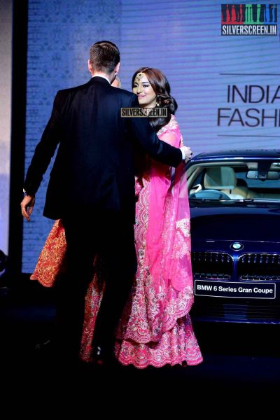 Sonakshi Sinha Walks for BWM India Bridal Week Preview