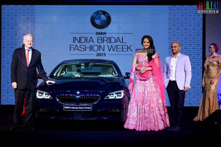 Sonakshi Sinha Walks for BWM India Bridal Week Preview