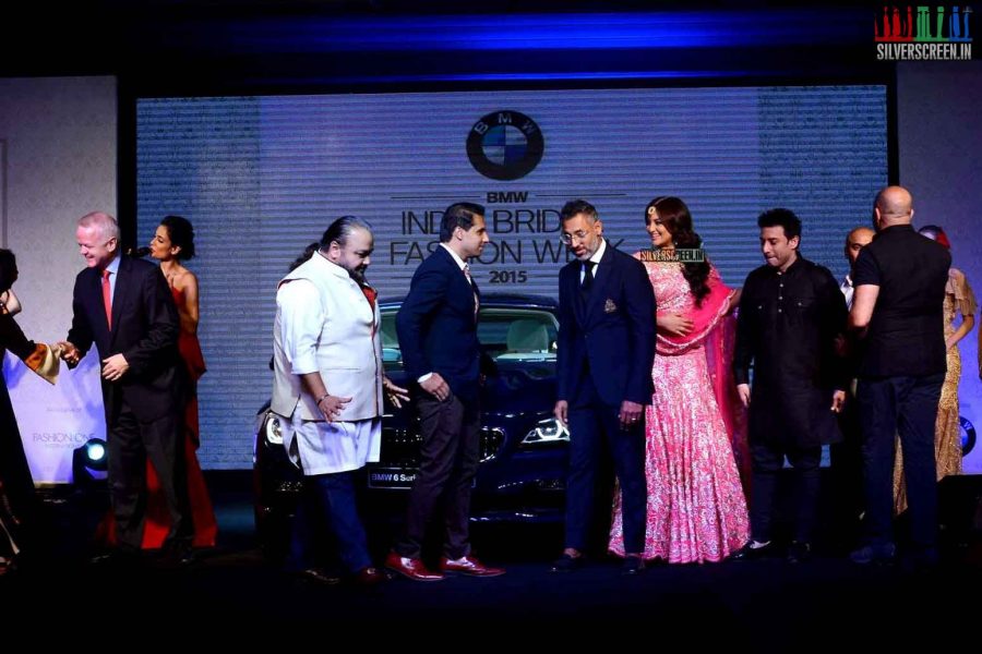 Sonakshi Sinha Walks for BWM India Bridal Week Preview