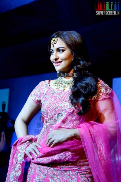 Sonakshi Sinha Walks for BWM India Bridal Week Preview