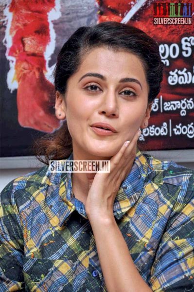 Taapsee Pannu Photos from Ganga Press Meet