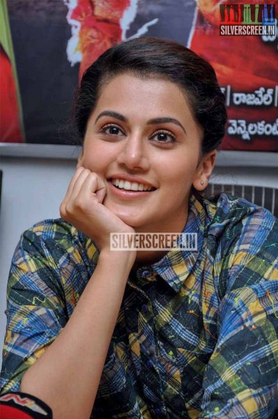 Taapsee Pannu Photos from Ganga Press Meet