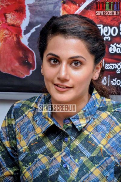 Taapsee Pannu Photos from Ganga Press Meet