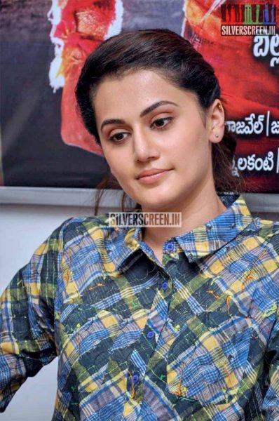 Taapsee Pannu Photos from Ganga Press Meet