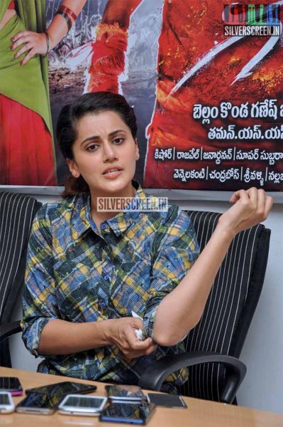 Taapsee Pannu Photos from Ganga Press Meet