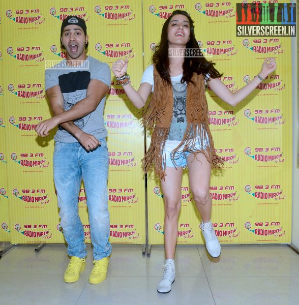 Varun and Shraddha Promotes ABCD 2 at Radio Mirchi