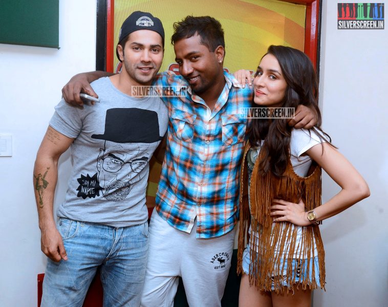 Varun and Shraddha Promotes ABCD 2 at Radio Mirchi