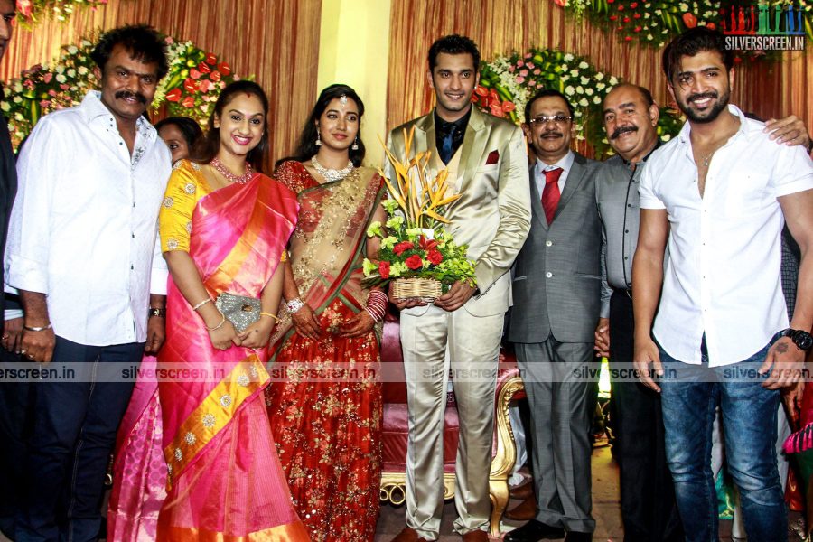 arulnithi-keerthana-wedding-reception-photos-013.jpg