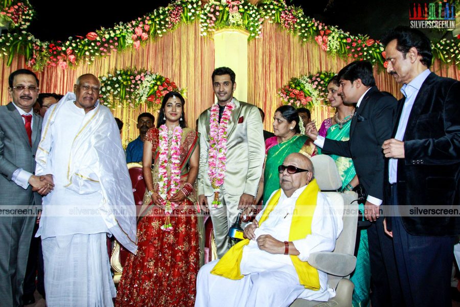 arulnithi-keerthana-wedding-reception-photos-026.jpg