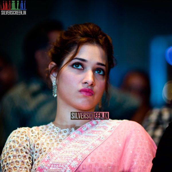 Tamannaah and Anushka HQ Photos from Baahubali Trailer Launch