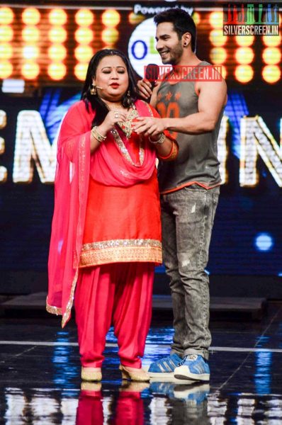 Varun Dhawan Promotes ABCD 2 on India's Got Talent 6