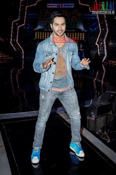 Varun Dhawan Promotes ABCD 2 on India's Got Talent 6