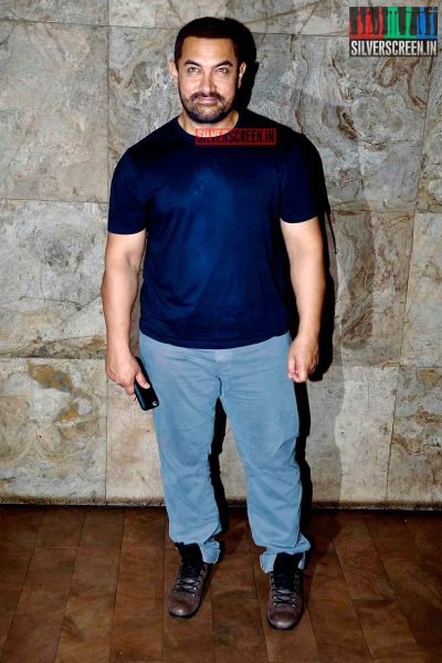 Aamir Khan Hosts Bajrangi Bhaijaan Movie for Eid