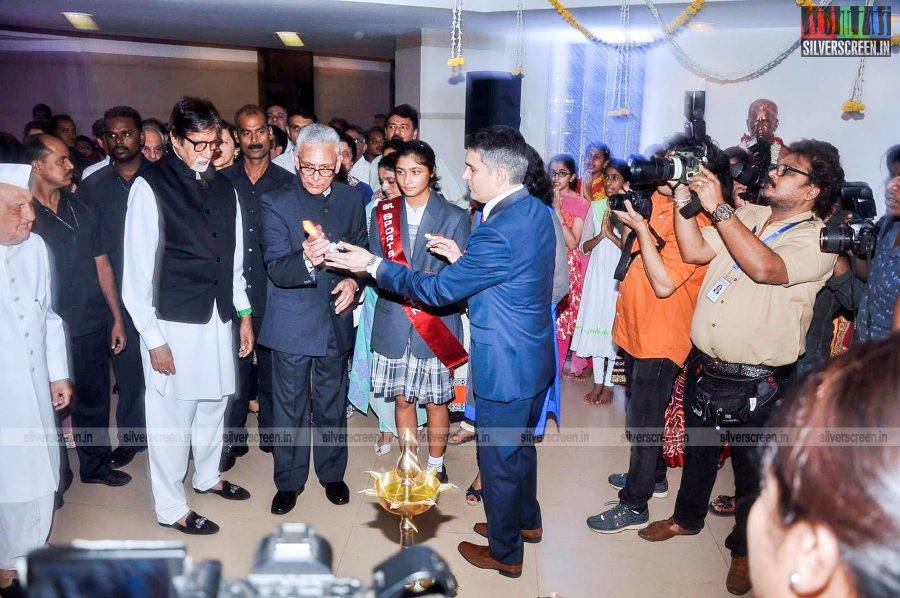 Amitabh Bachchan Inaugurates Jamnabai Narsee International School