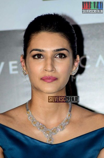 Kriti Sanon at the Launch of Velvetcase.com