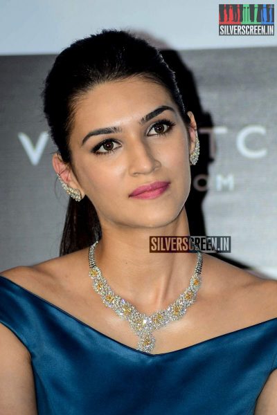 Kriti Sanon at the Launch of Velvetcase.com