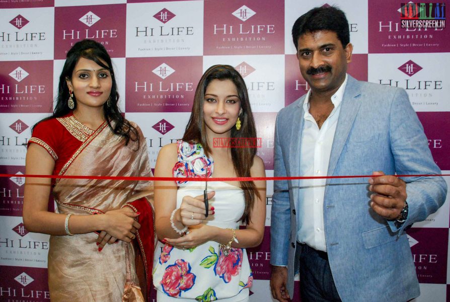Madhuurima Banerjee Inaugurates Luxurious Hi-Life Lifestyle Exhibition