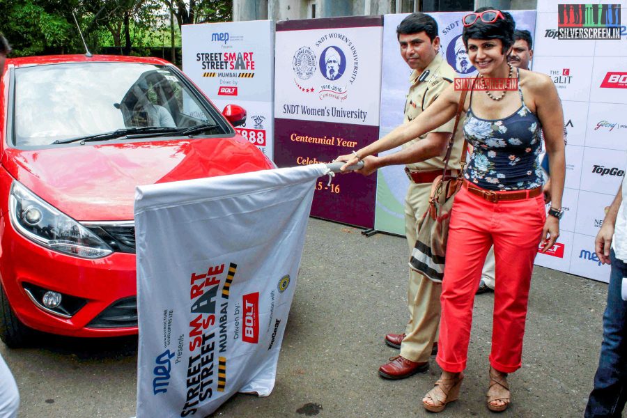 Mandira Bedi Flags Of the Street Smart Street Safe Women Safety Drive