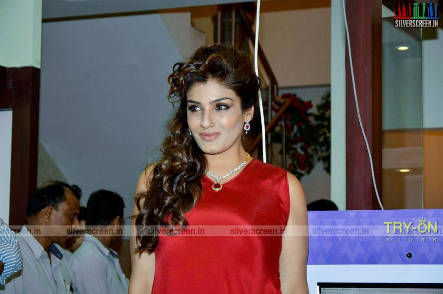 Raveena Tandon launches PNG Try On Feature