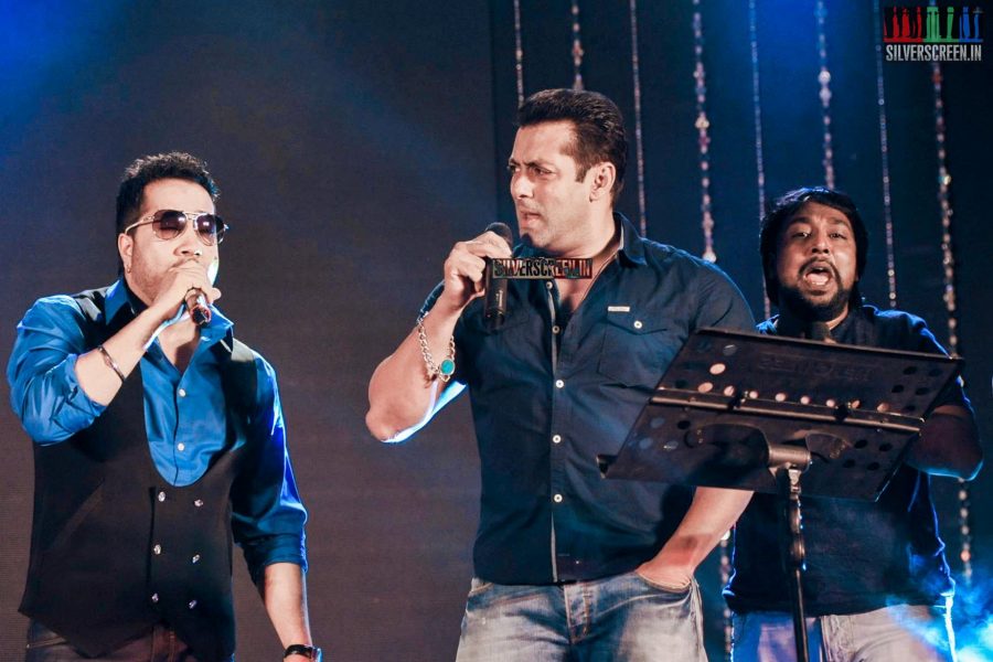 Salman Khan Releases Eid Song From Bajrangi Bhaijaan