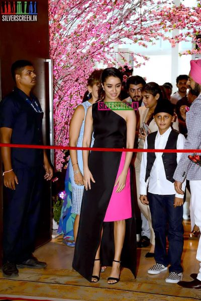 Shraddha Kapoor Inaugurates Times Glamour Exhibition