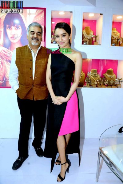 Shraddha Kapoor Inaugurates Times Glamour Exhibition