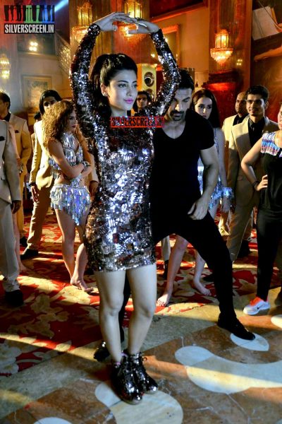 Shruti Haasan at Welcome Back Shooting Spot