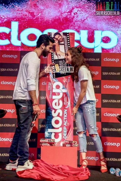 Alia Bhatt and Shahid Kapoor at Close Up First Move Party