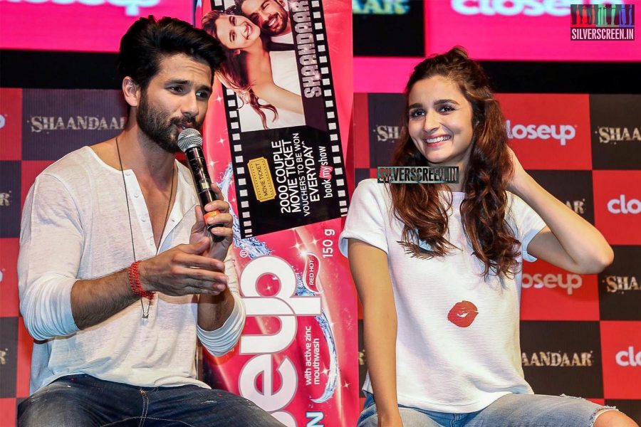 Alia Bhatt and Shahid Kapoor at Close Up First Move Party