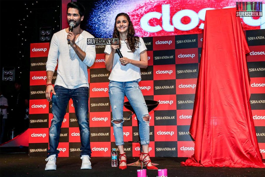 Alia Bhatt and Shahid Kapoor at Close Up First Move Party