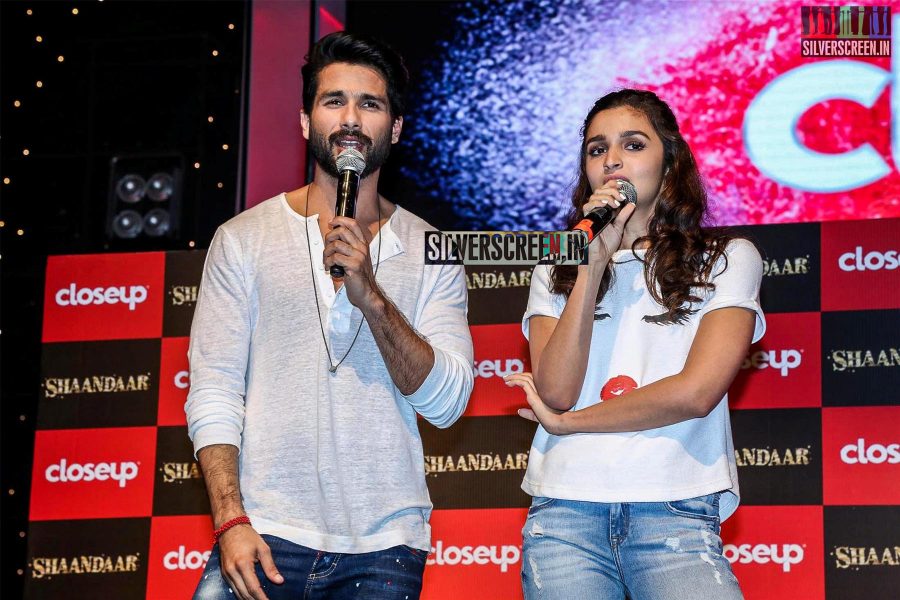 Alia Bhatt and Shahid Kapoor at Close Up First Move Party