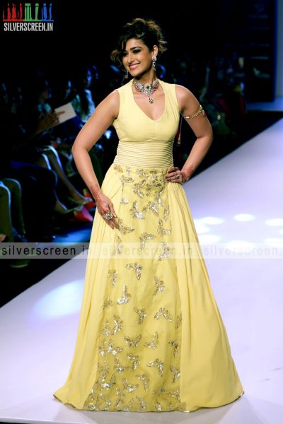 Ileana D'Cruz at India International Jewellery Week – Day 3