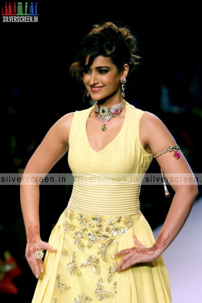 Ileana D'Cruz at India International Jewellery Week – Day 3