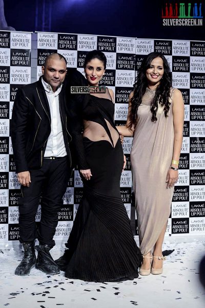 Kareena Kapoor Walks for Gaurav Gupta at LFW Winter Festive 2015
