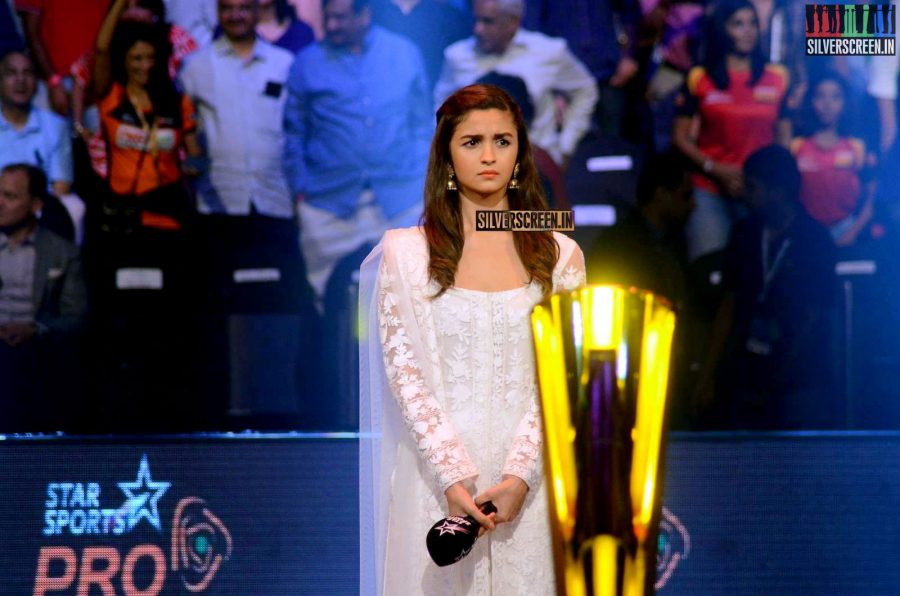 Katrina Kaif & Saif Ali Khan at Pro Kabbadi finals