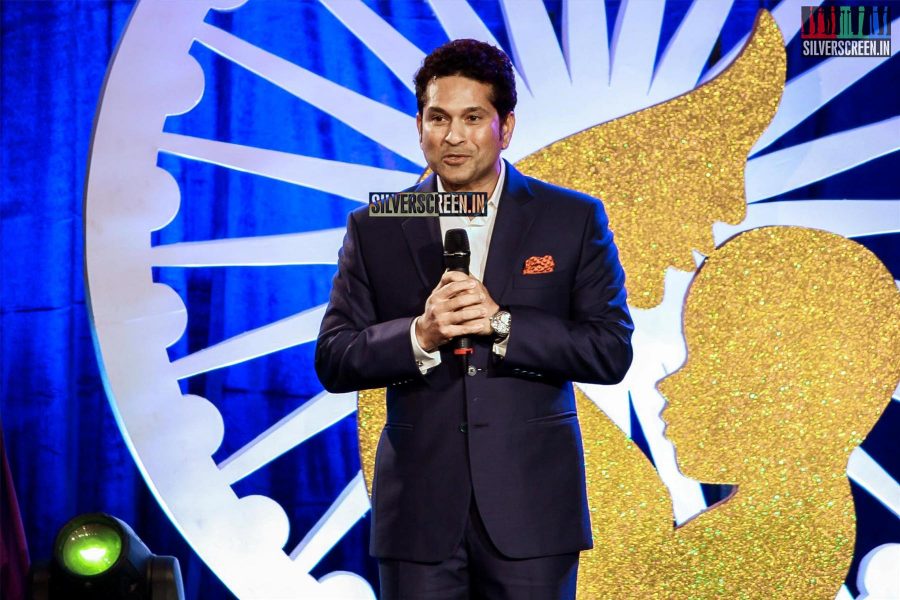 Sachin Tendulkar & AR Rahman at the felicitation of Mothers by Naturals