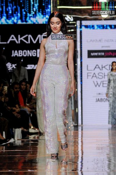 Shraddha Kapoor Walks for Namrata Joshipura at LFW Winter Festive 2015