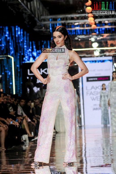 Shraddha Kapoor Walks for Namrata Joshipura at LFW Winter Festive 2015