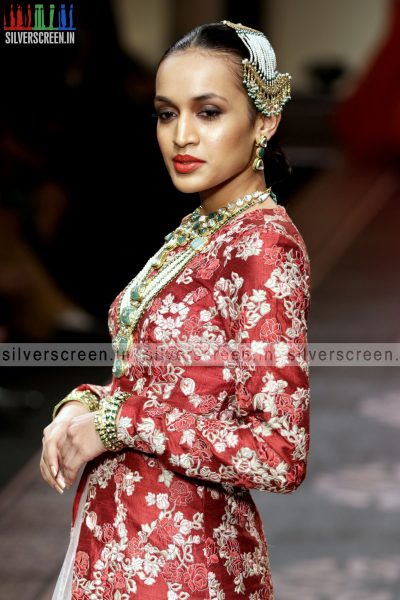 Sonam Kapoor at India International Jewellery Week Grand Finale